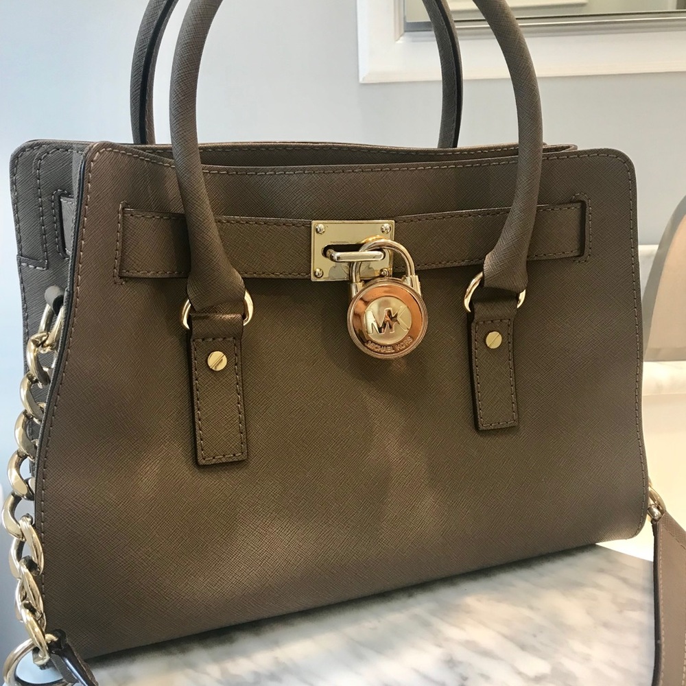 Michael Kors Hamilton Medium Satchel - Picture 2 of 8